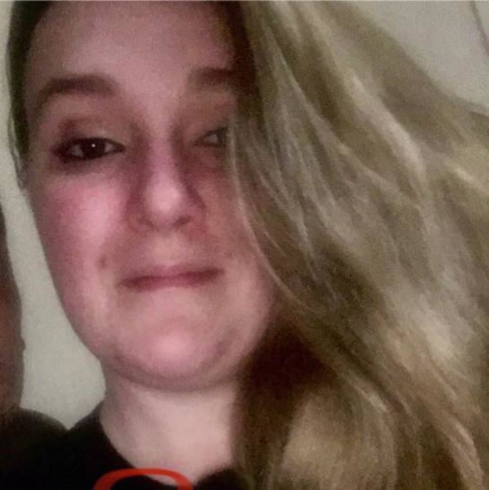 Meet your Posher, Alicia